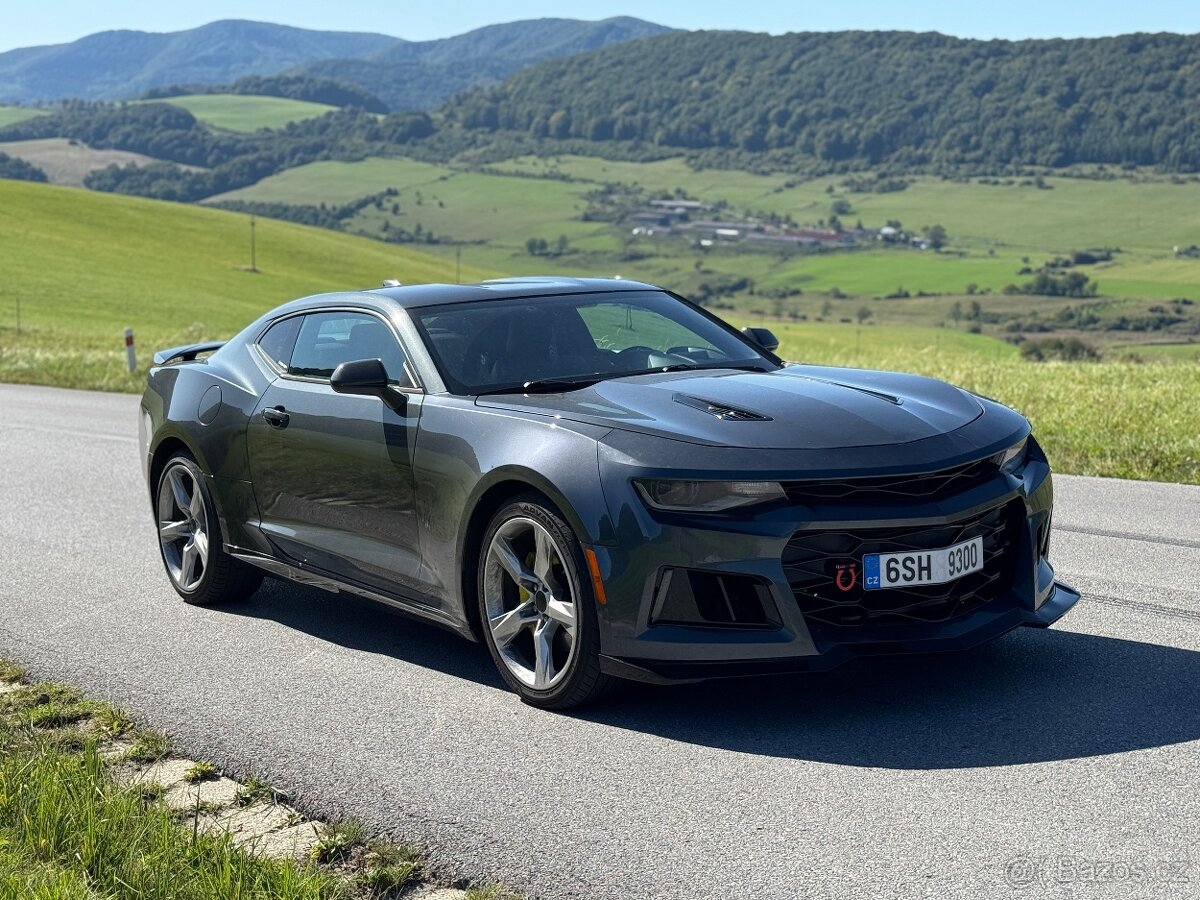 Chevrolet Camaro 6.2 V8 2SS manuál super cena. - 13