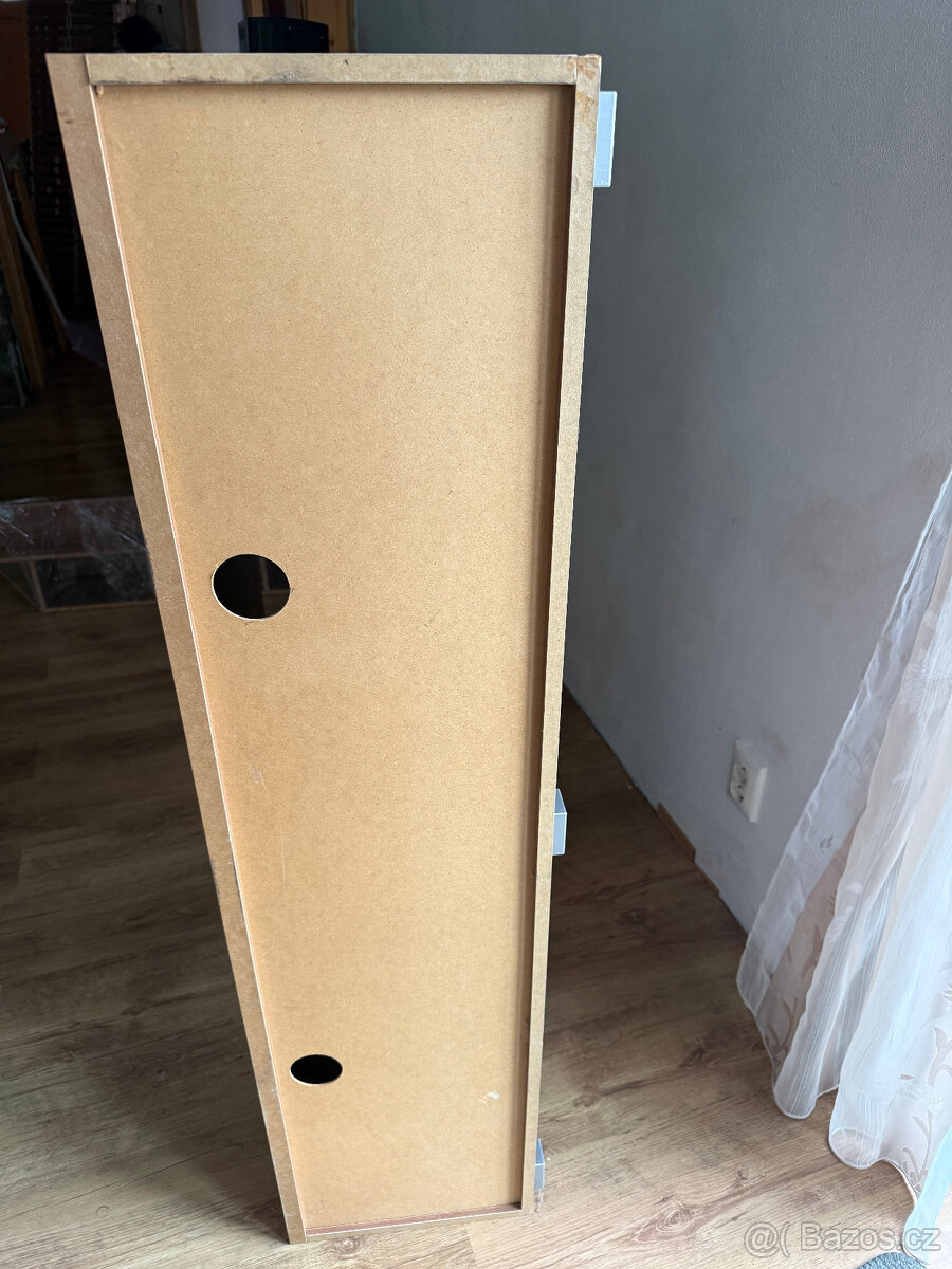 Obývací stěna menší pěkná - 13