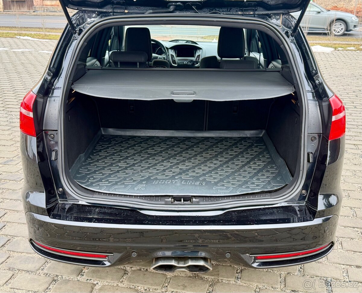 FORD FOCUS ST 250 KOMBI 184 kW - 13