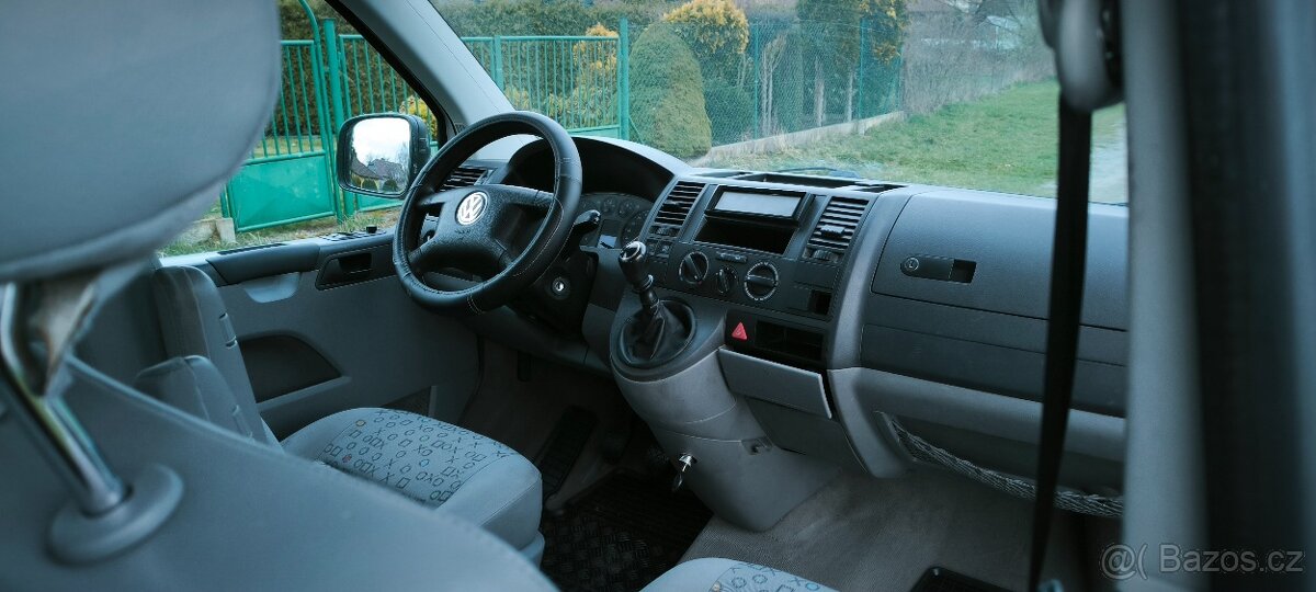 VW Transporter 1.9TDI - 13