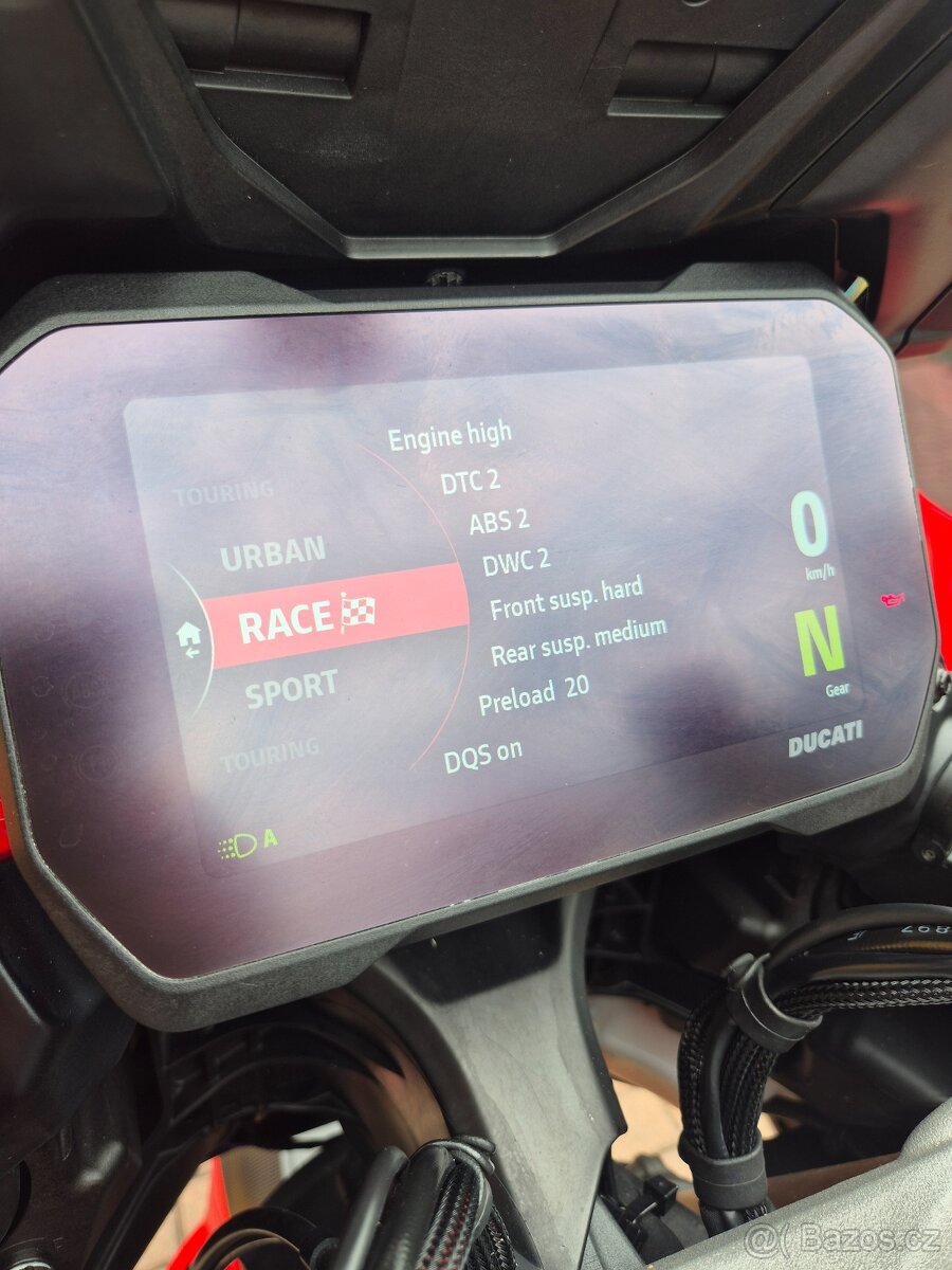Ducati Multistrada V4 Pikes Peak - 13