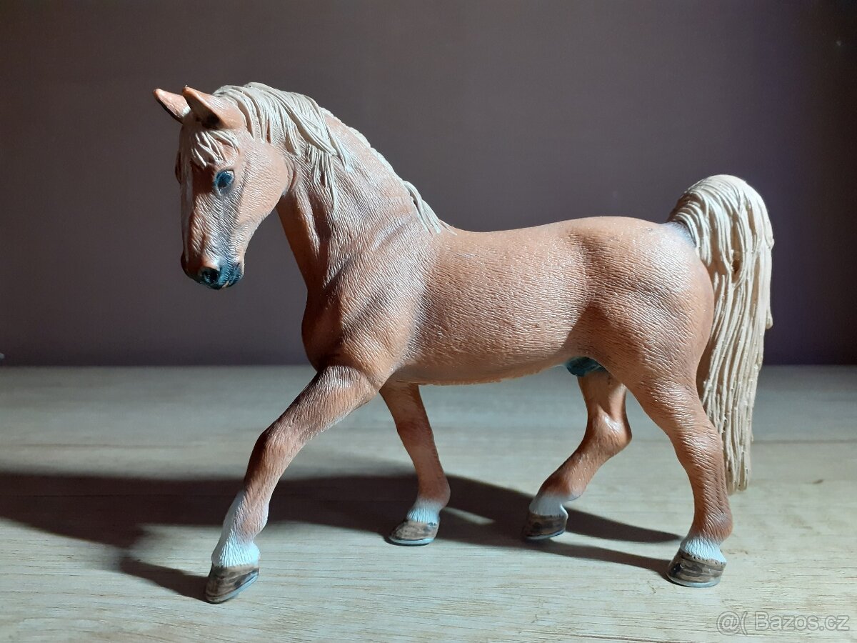 SCHLEICH Koně SBĚRATELSKĒ FIGURKY 104 - 13