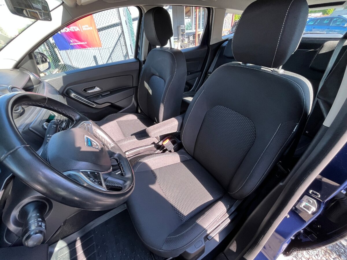 Dacia Duster 1,5 dCi 4x4 DPH Tažné, Klima - 13