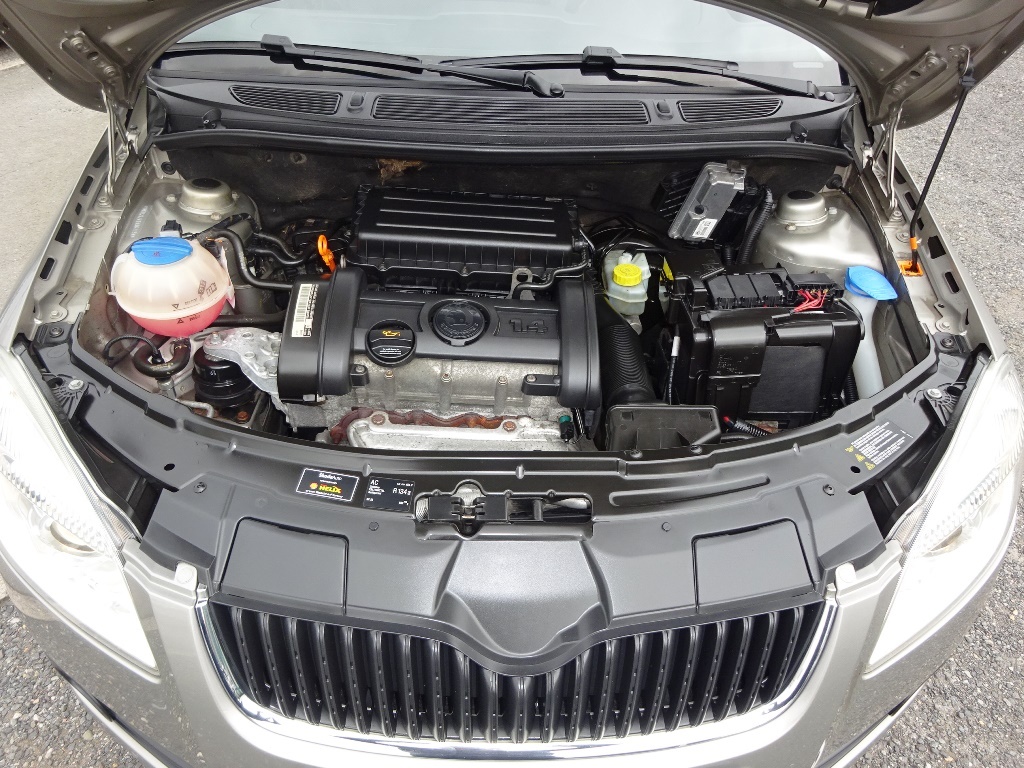 FABIA COMBI II Sport 1,4 16V 63kW - 2.Maj. - ČR - 102.670km - 13