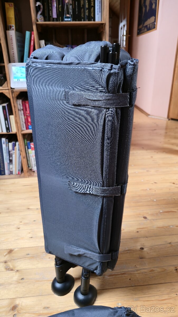 Cestovní postýlka - 13