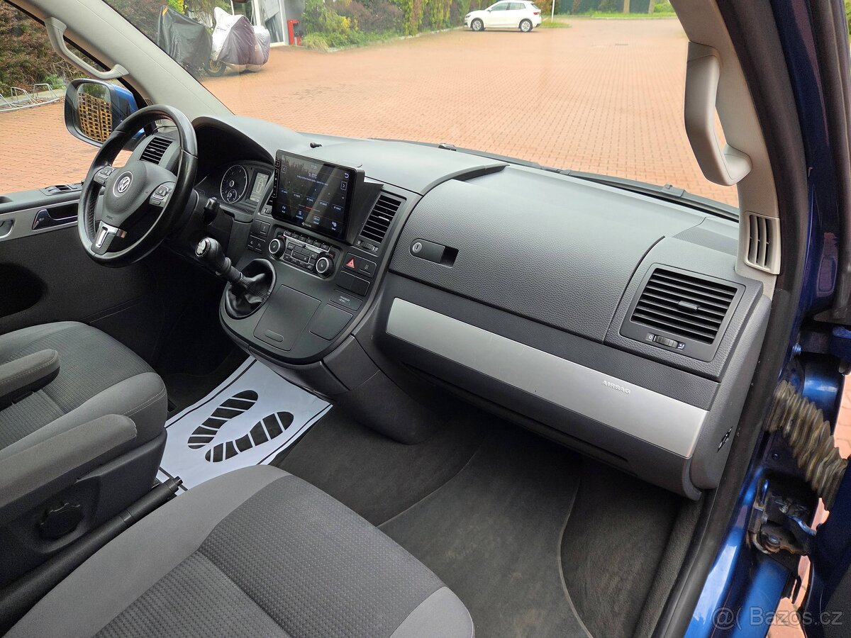 Multivan T5 2.0TDI 103kW Team tažné,webasto,navi,serviska - 13