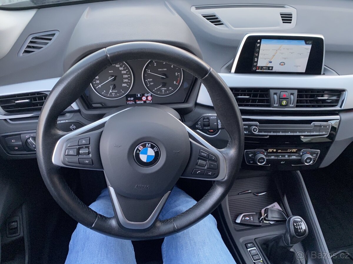 BMW X1 18d, F48 - 13