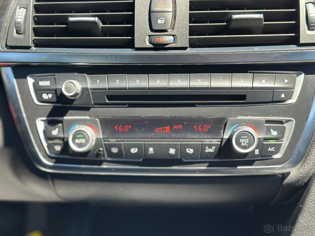 BMW 318D 2013 - 13