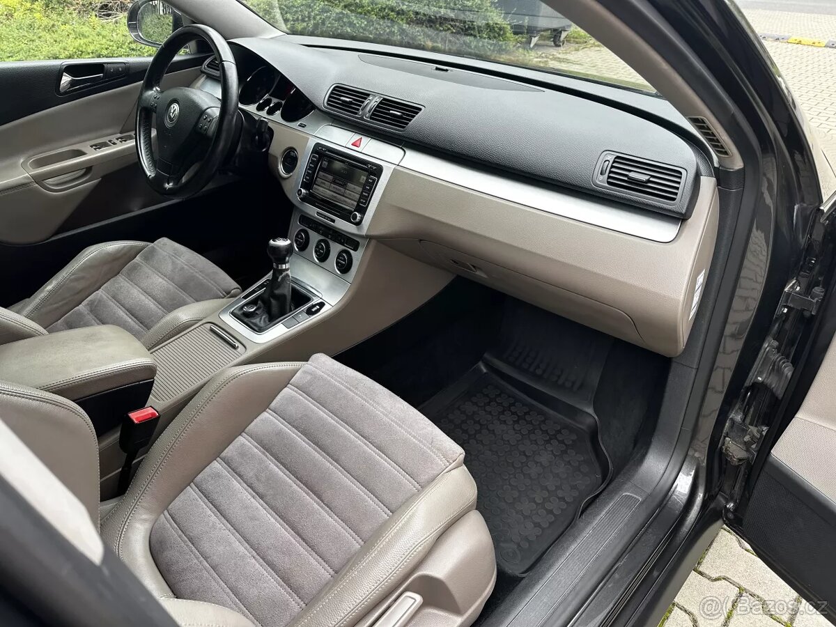 Volkswagen Passat B6 2.0 TDI 103kW 4Motion Kůže Navi Xenony - 13