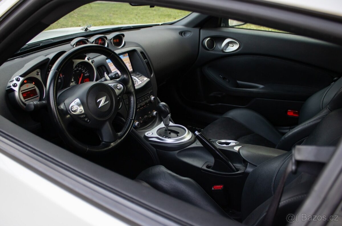 Nissan 370Z 3.7 V6 GT Edition - 13
