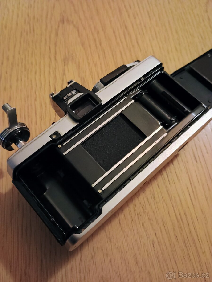 Olympus OM-2 + winder - 13