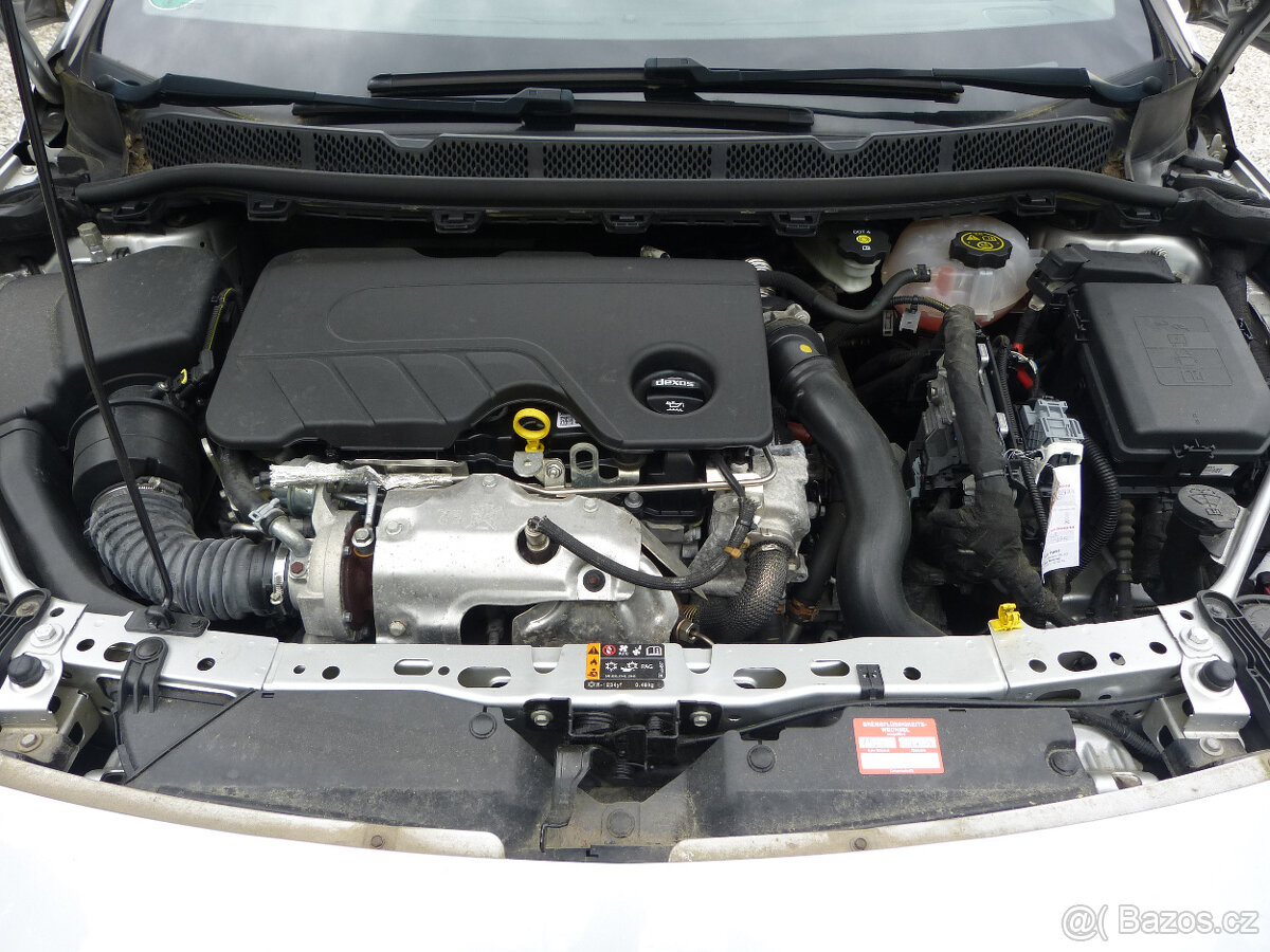 Opel Astra 1.6 CDTI - 13