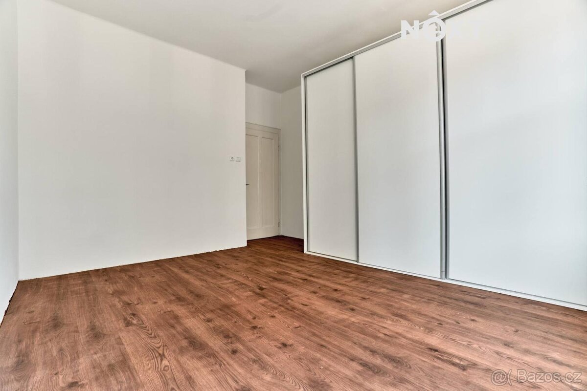 Prodej byt 3+1, 93㎡ - 13