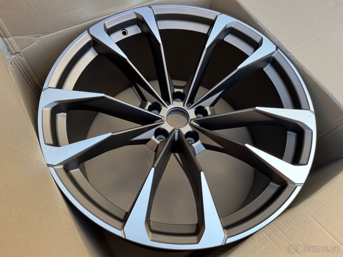 LAMBORGHINI URUS 23" Black, nové, originál - 13