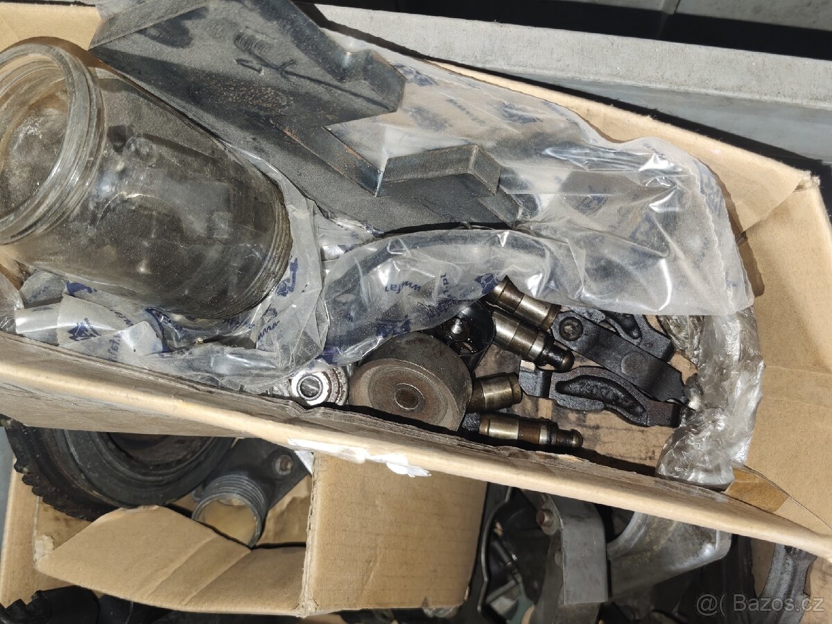 Motor BMW m40b16 73kw - 13