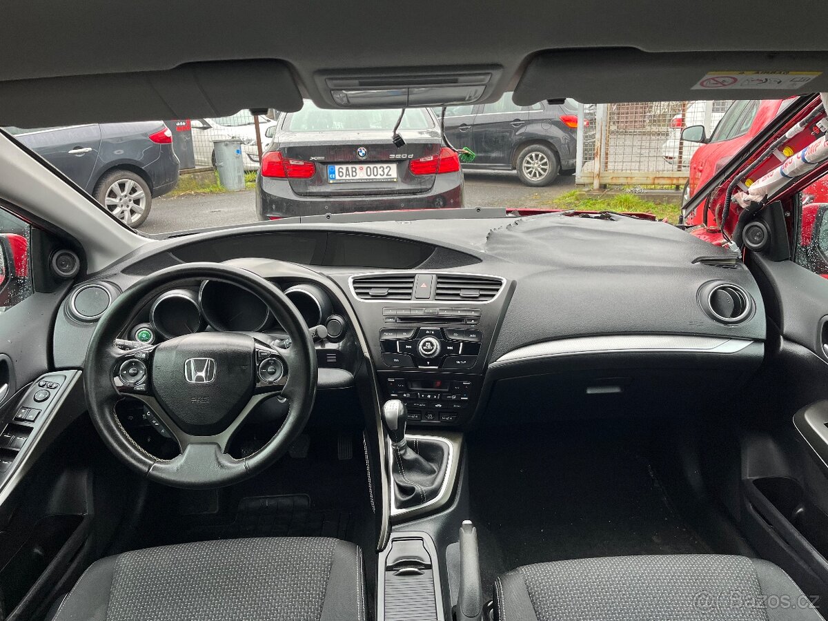 Honda Civic Sport 1.8 i-VTEC, 104 kW, r.v. 2016, 72 tis. km - 13