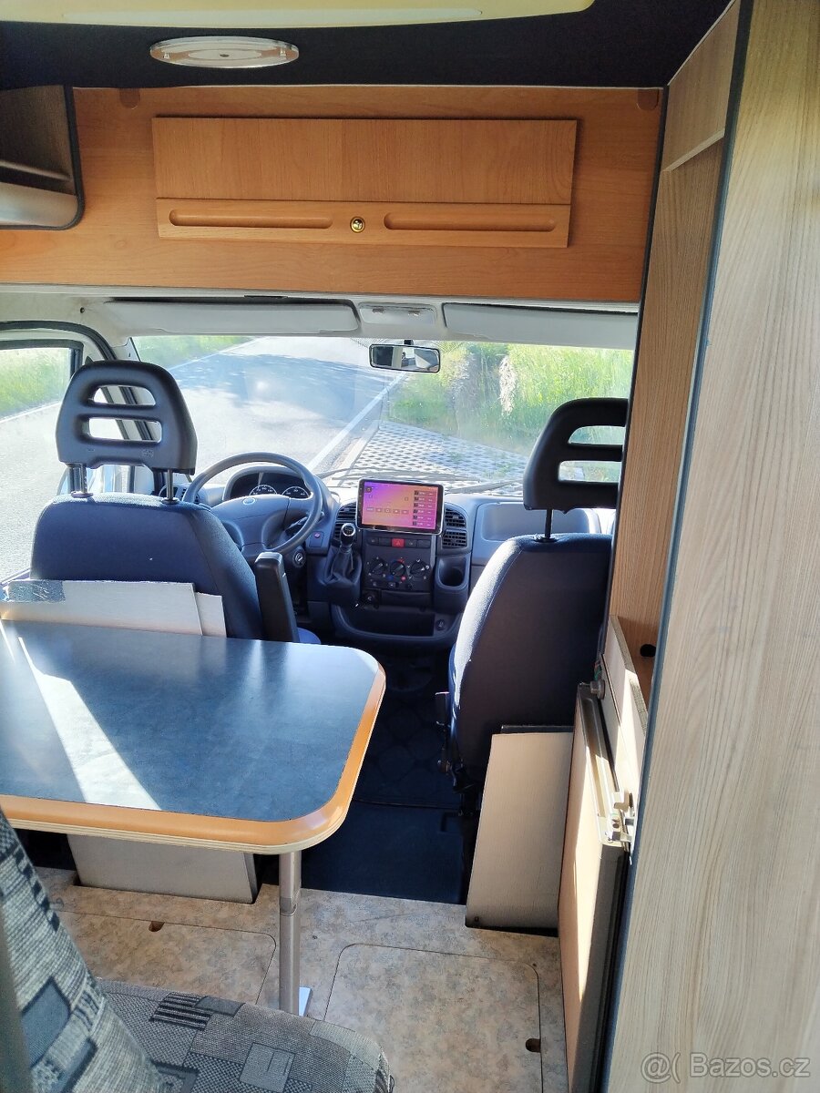Prodám obytné auto - 13