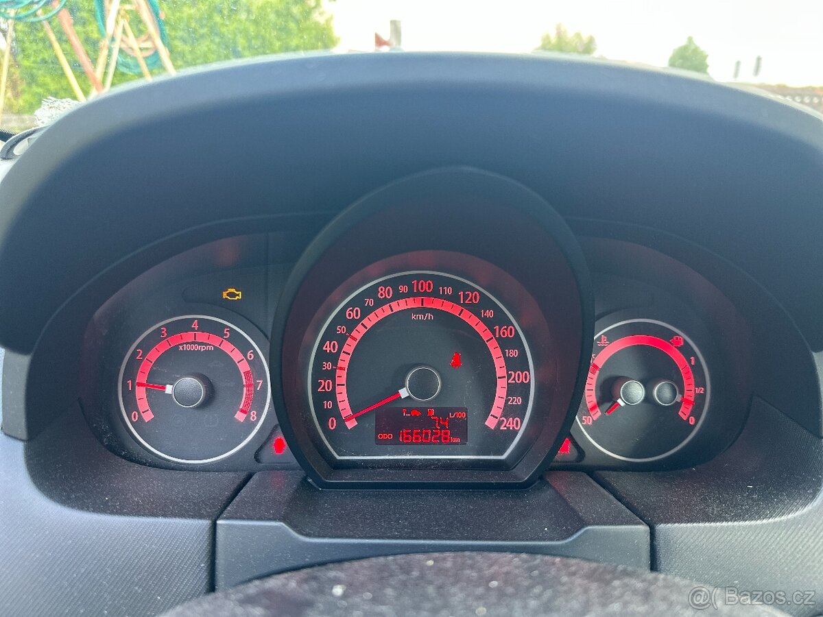 Kia Ceed 2011 combi, 1,4 CVVT 66 kW, G4FA - 13