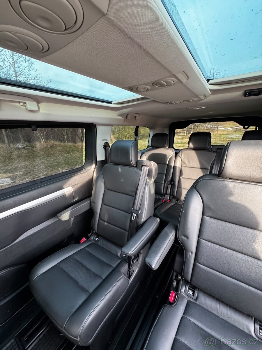 Peugeot Traveller Allure Long 2.0 BlueHDi - 13