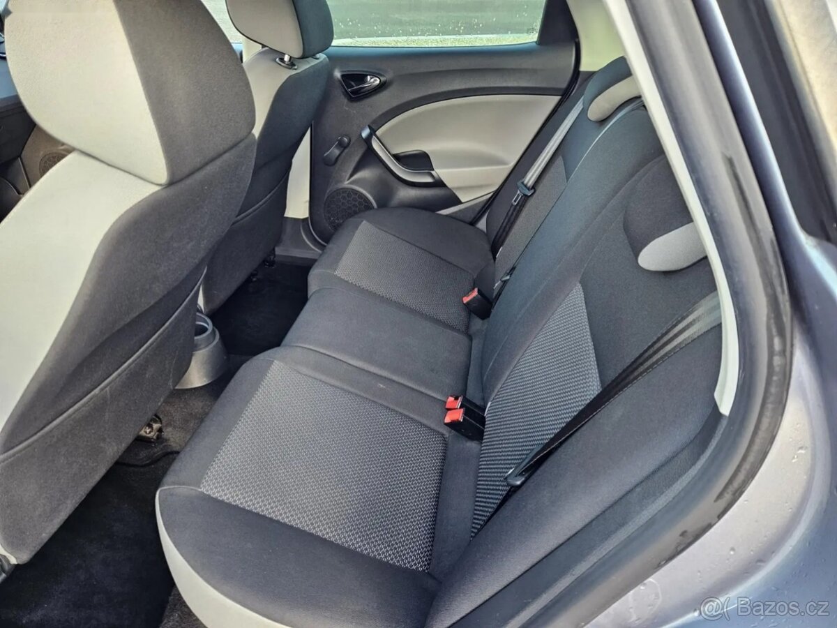Seat Ibiza, REZERVACE - 13