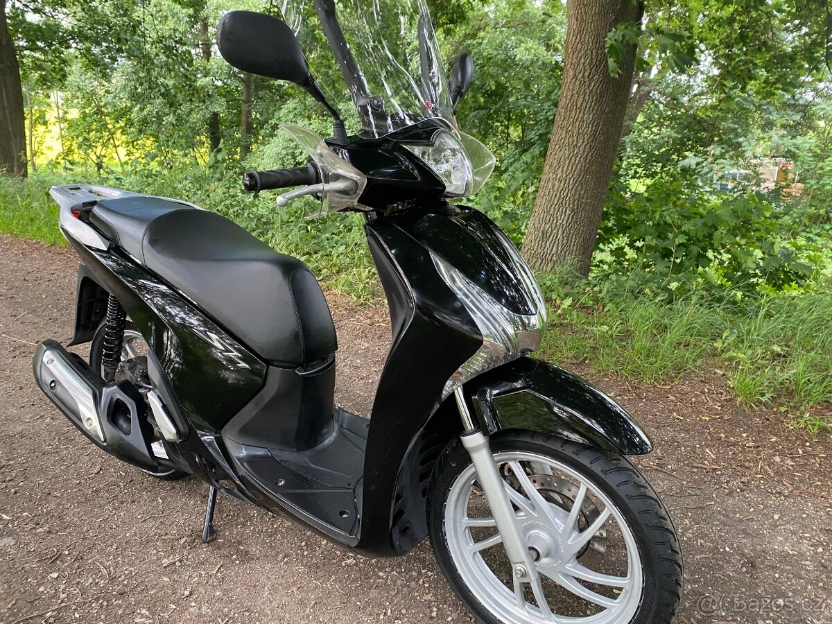 Honda SH 125 (2015) ABS - 13