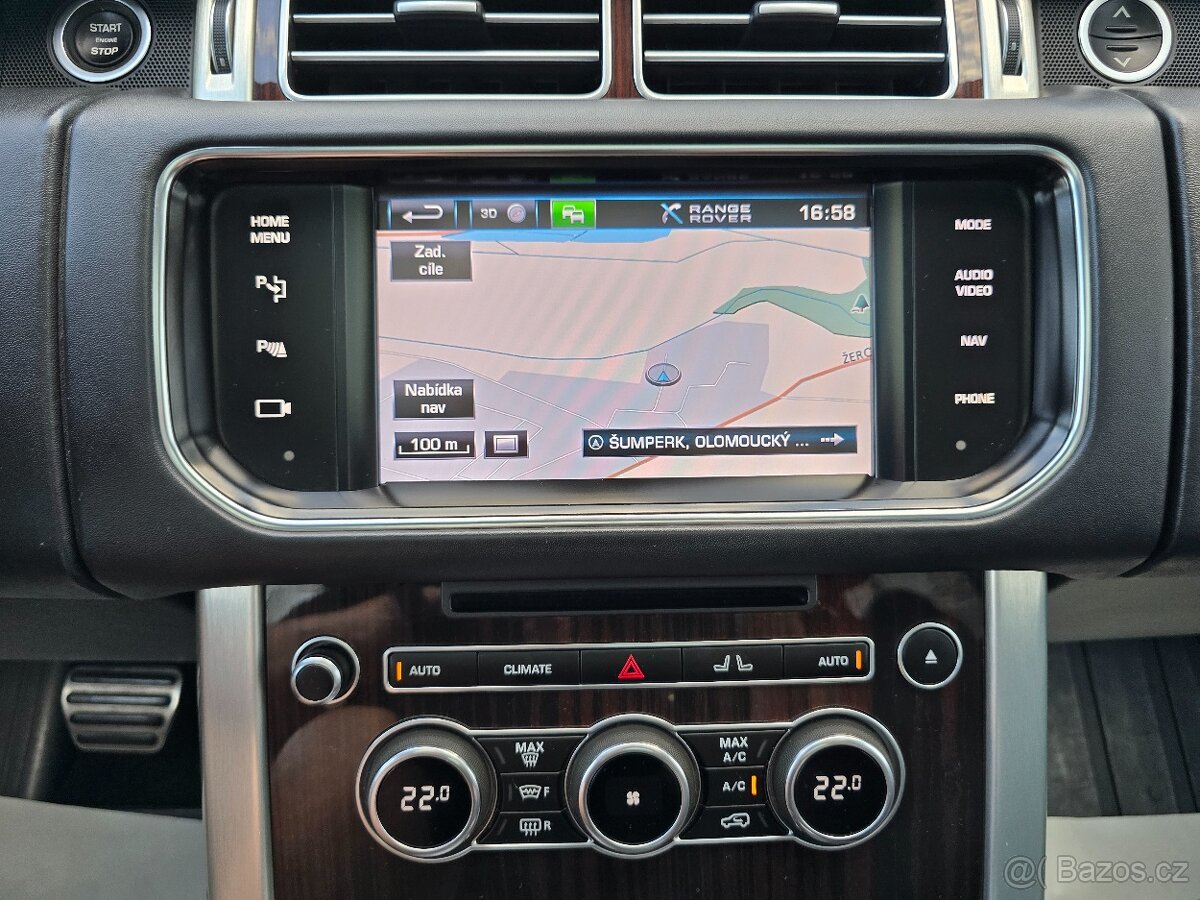 Land Rover Range Rover VOGUE 4,4 V8 250kW 4x4 / TAŽNÉ KAMERA - 13
