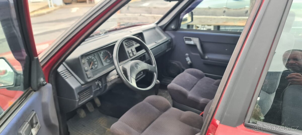 Škoda Favorit 1,3 GLXi r.v.1994.jen 90t.km.eko zaplaceno - 13