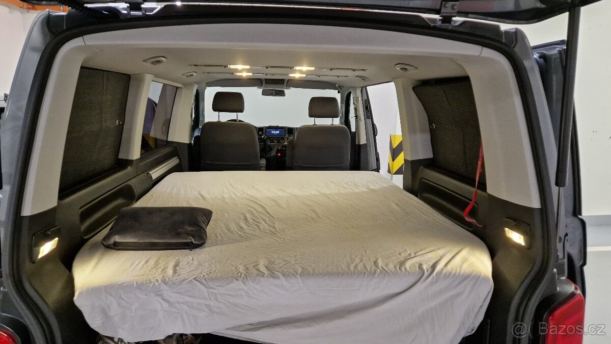 VW Multivan 2.0TDI 103kW, Webasto na DO - 13
