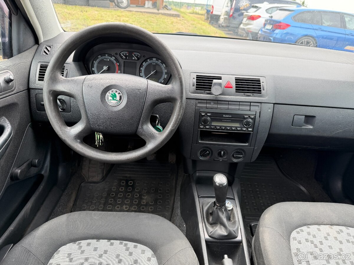 Škoda Fabia 1.2i - 13
