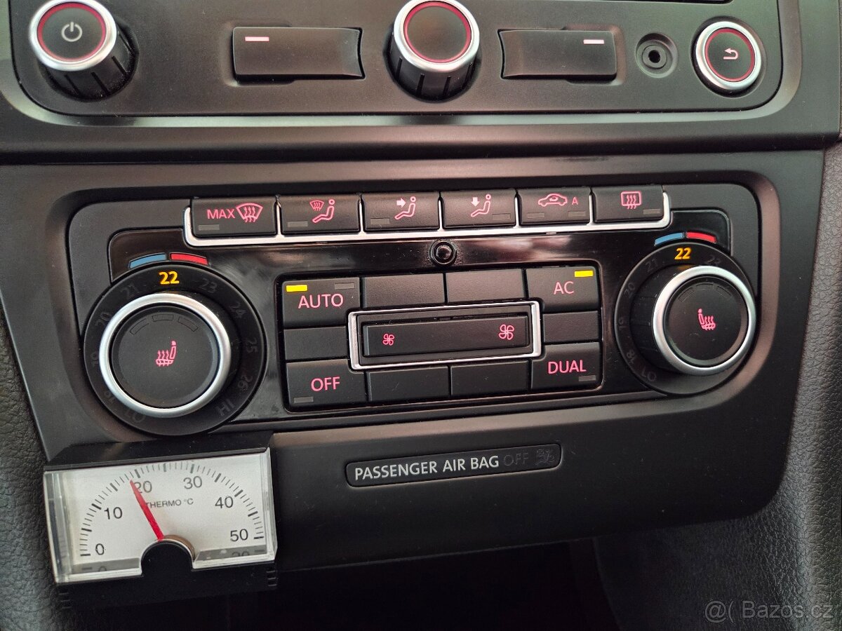 VW Golf VI 1.4 TSi 118kw-146tkm-Navi-Výhř.sedadel-ZÁLOHOVÁNO - 13