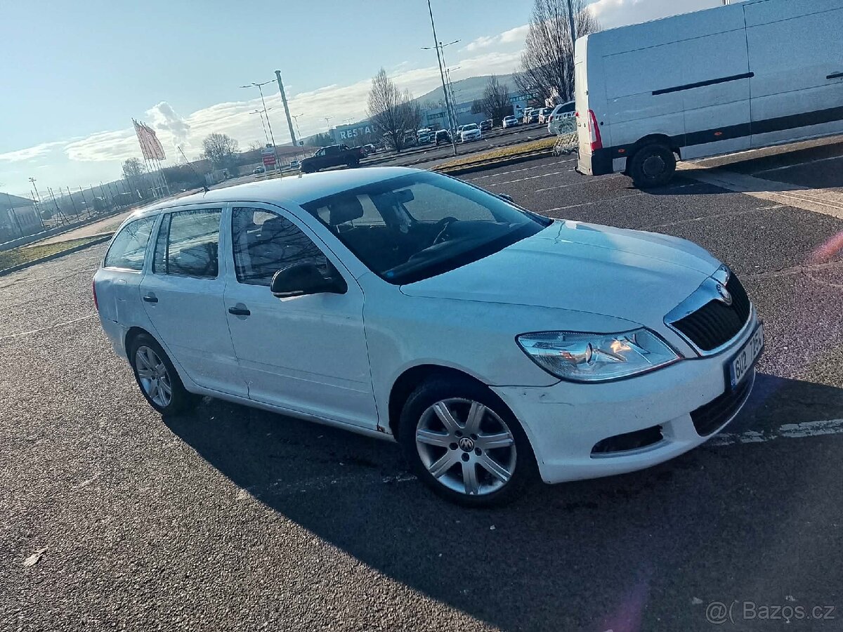 Škoda Octavia - 13