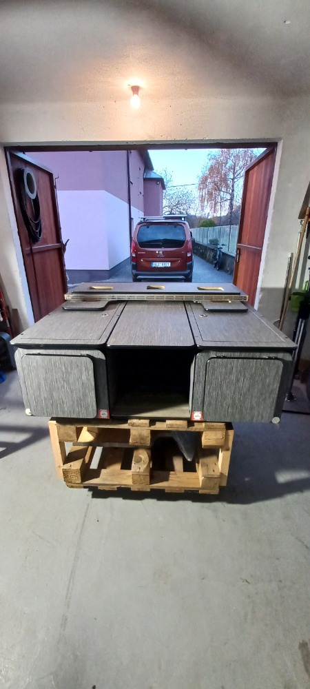 Obytná vestavba - 13