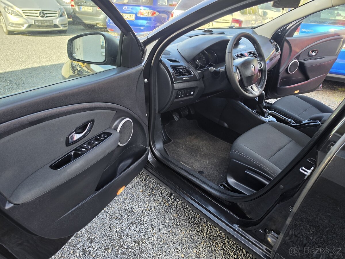 Renault Fluence
1.6 16V - 13