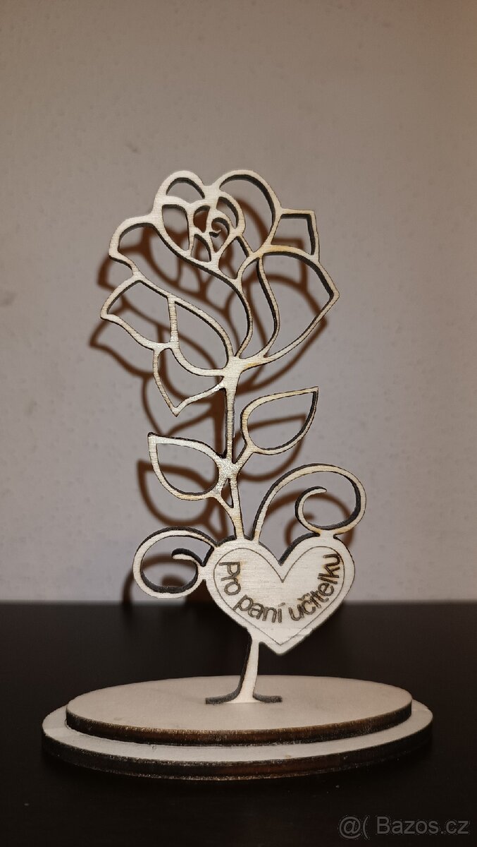 Dřevěná květina - 13