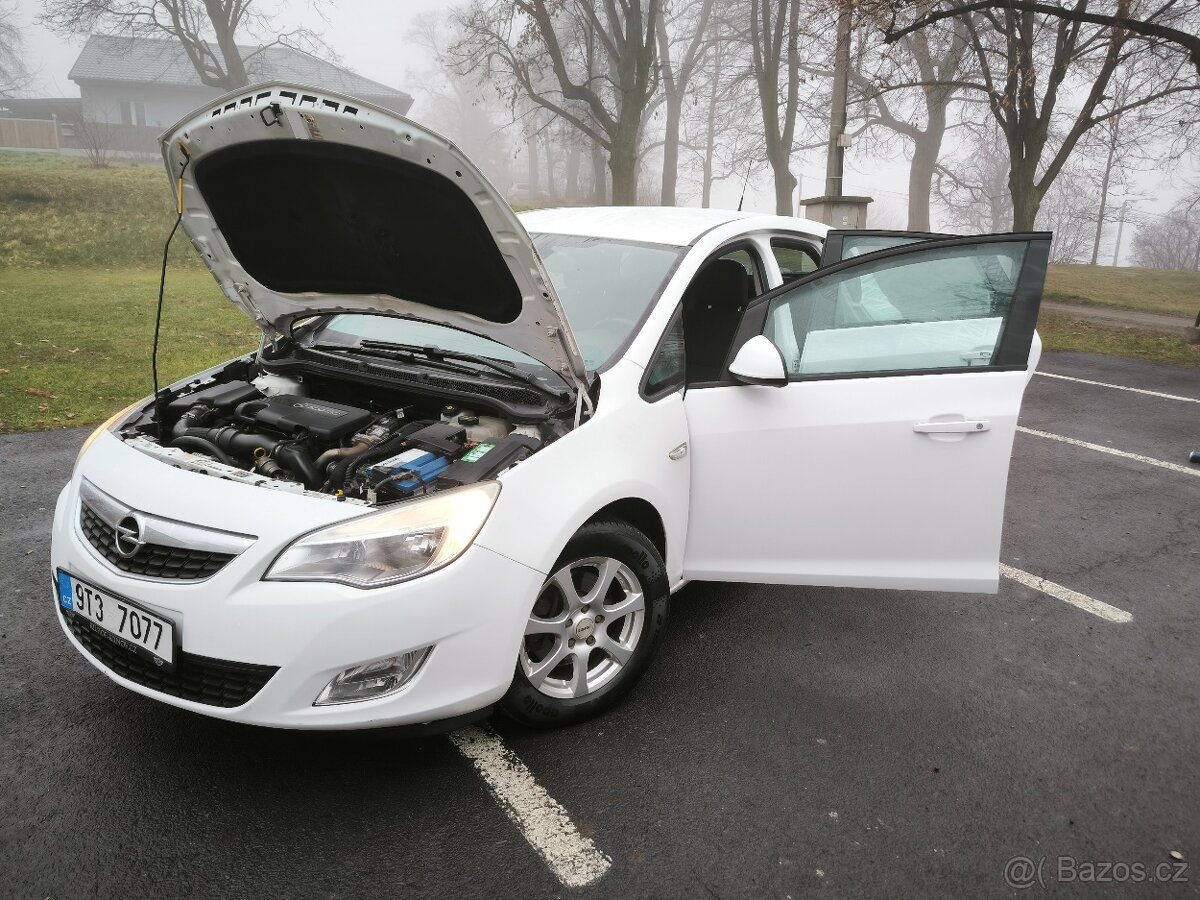 Opel Astra 1.7 DT - 13