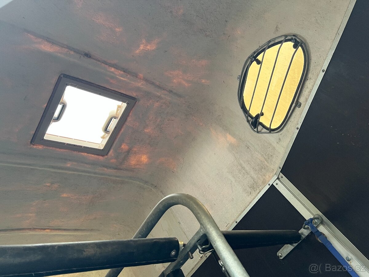 PŘEPRAVNÍK NA 2 KONĚ CHEVAL LIBERTE 2003, 2000 kg - 13