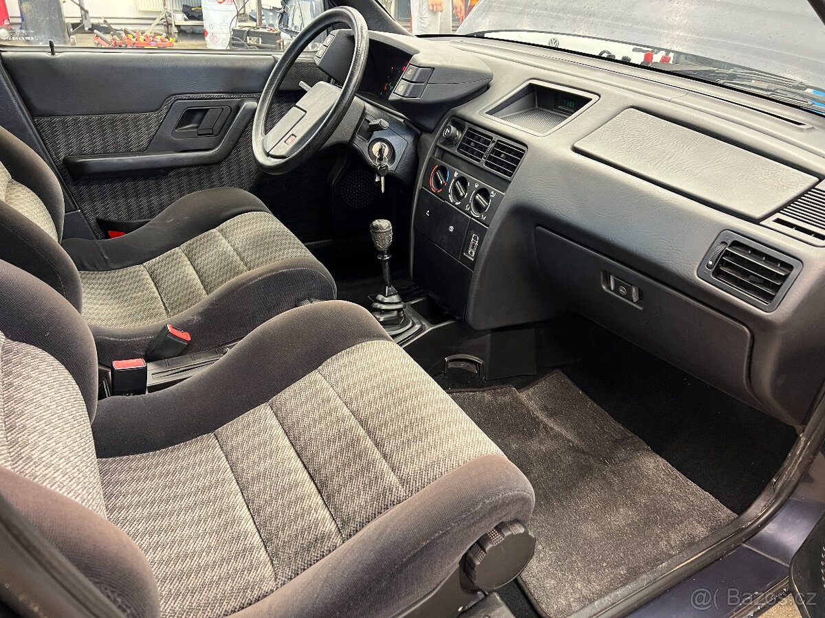 Citroën BX 1.9 GTI 118 kW - 13