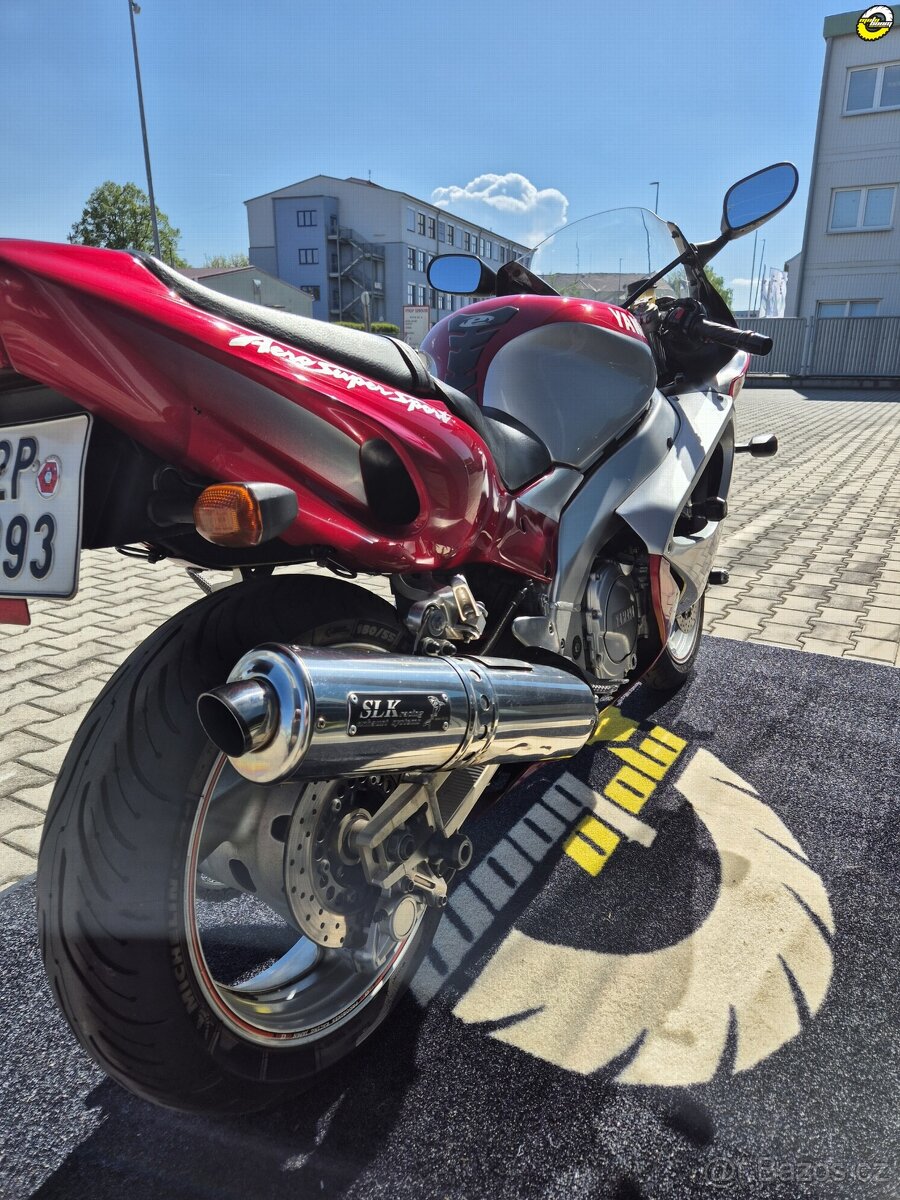 Yamaha YZF 1000 R Thunderace - 13