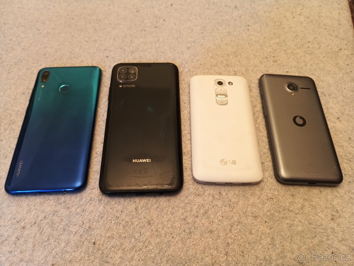 Mobily různé značky - 13