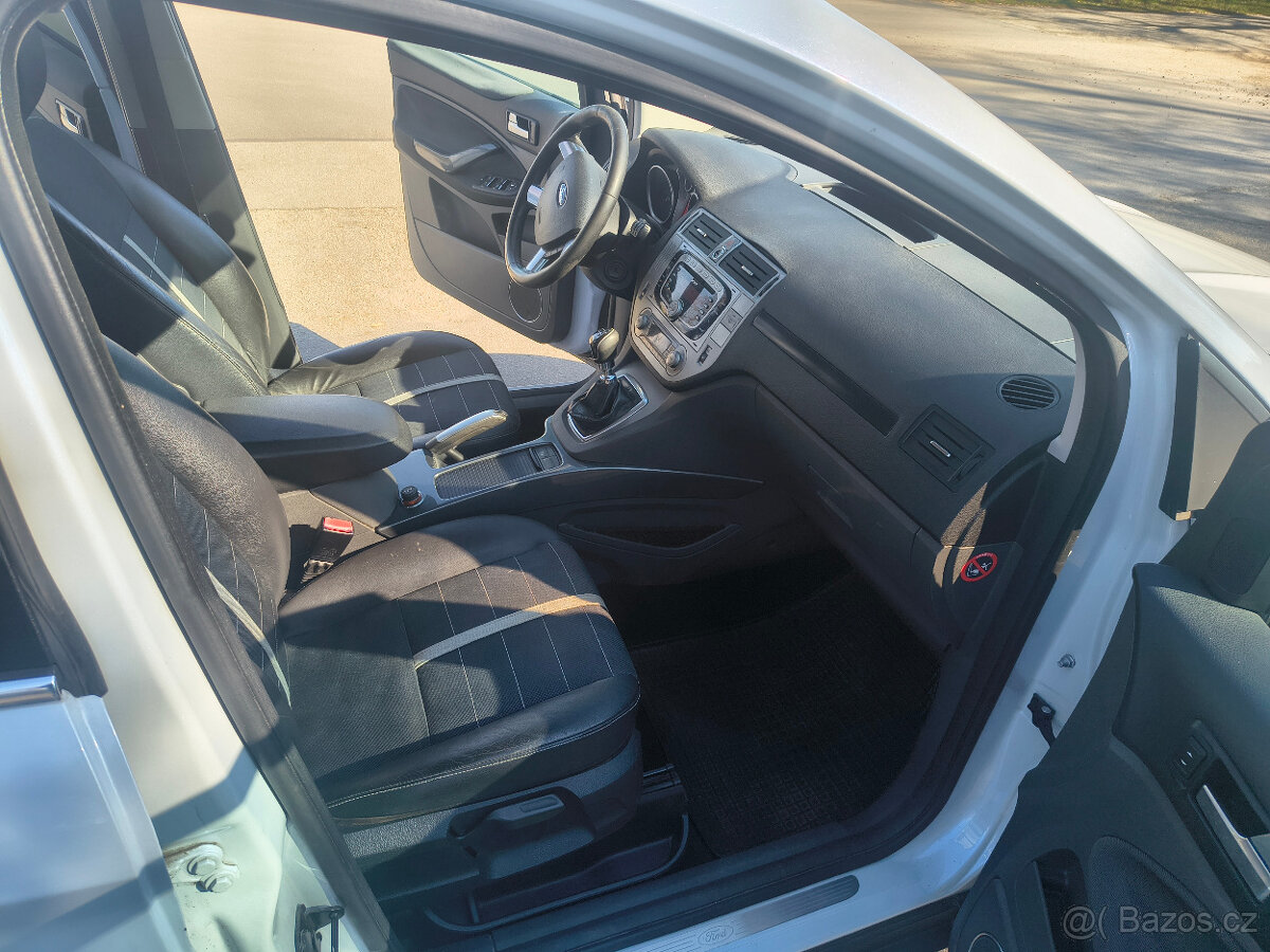 Ford Kuga 2.0 TDCi 4x4 - 13