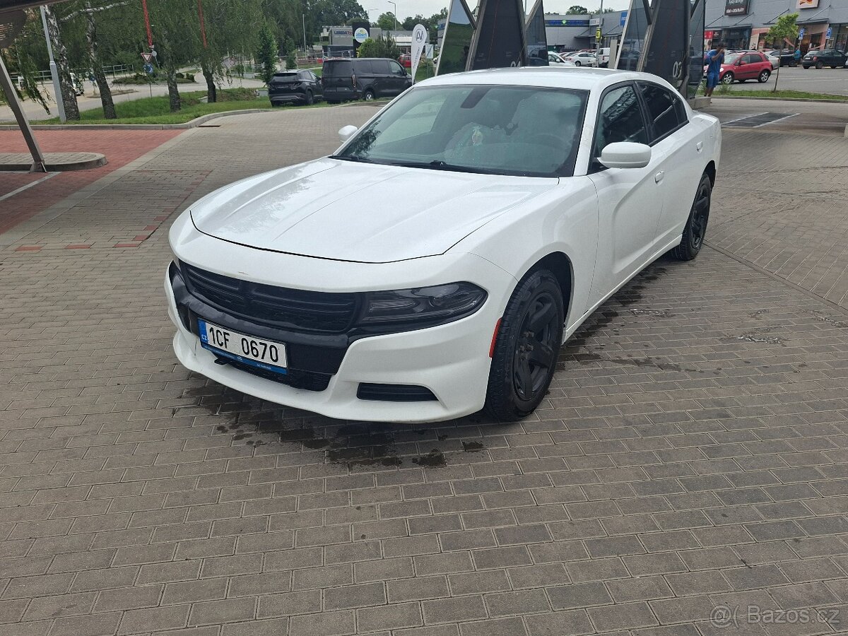 Dodge charger pursuit 5,7 HEMI - 13
