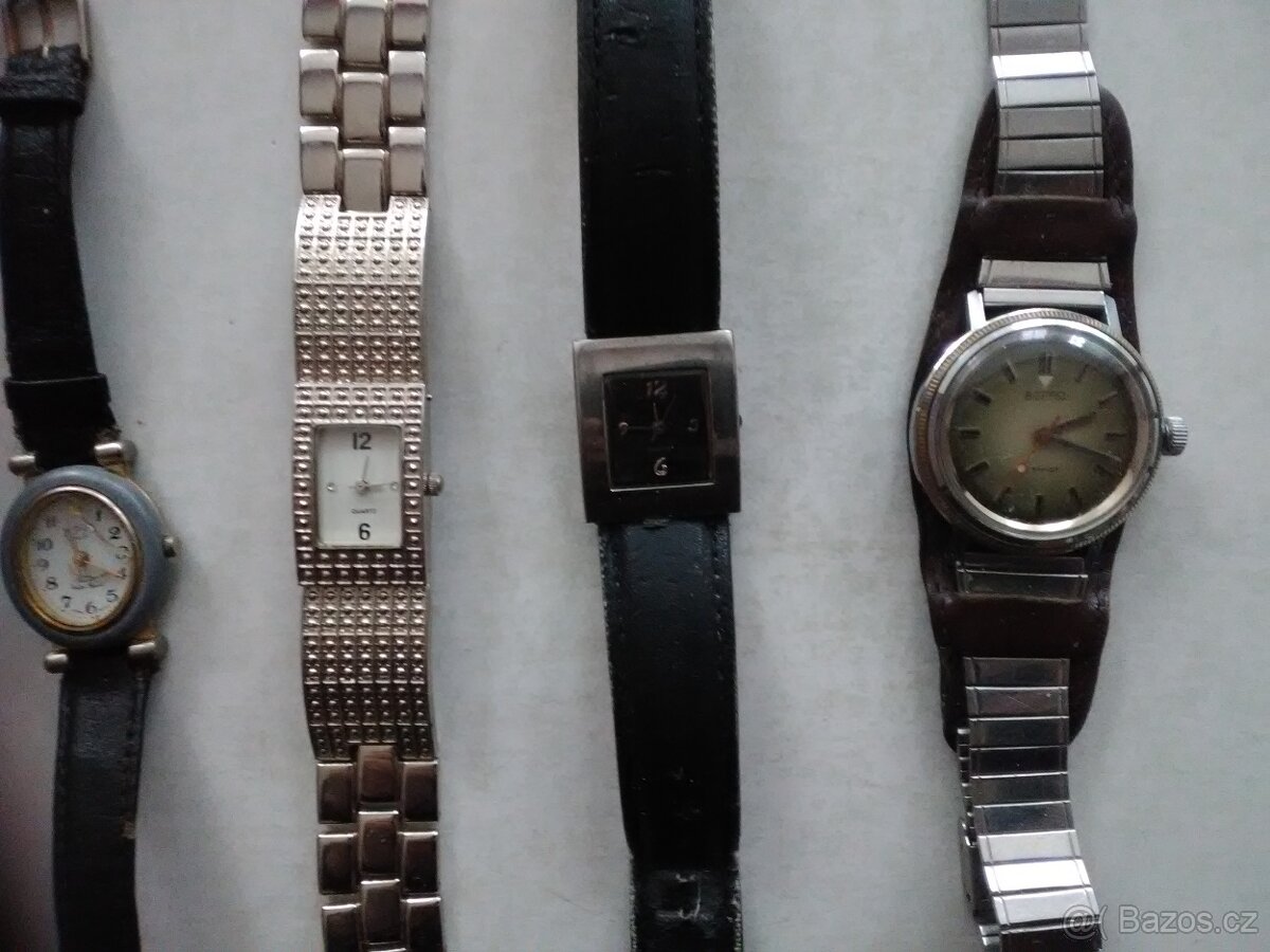 Prodám starší hodinky a budíky - nefunkční - 13