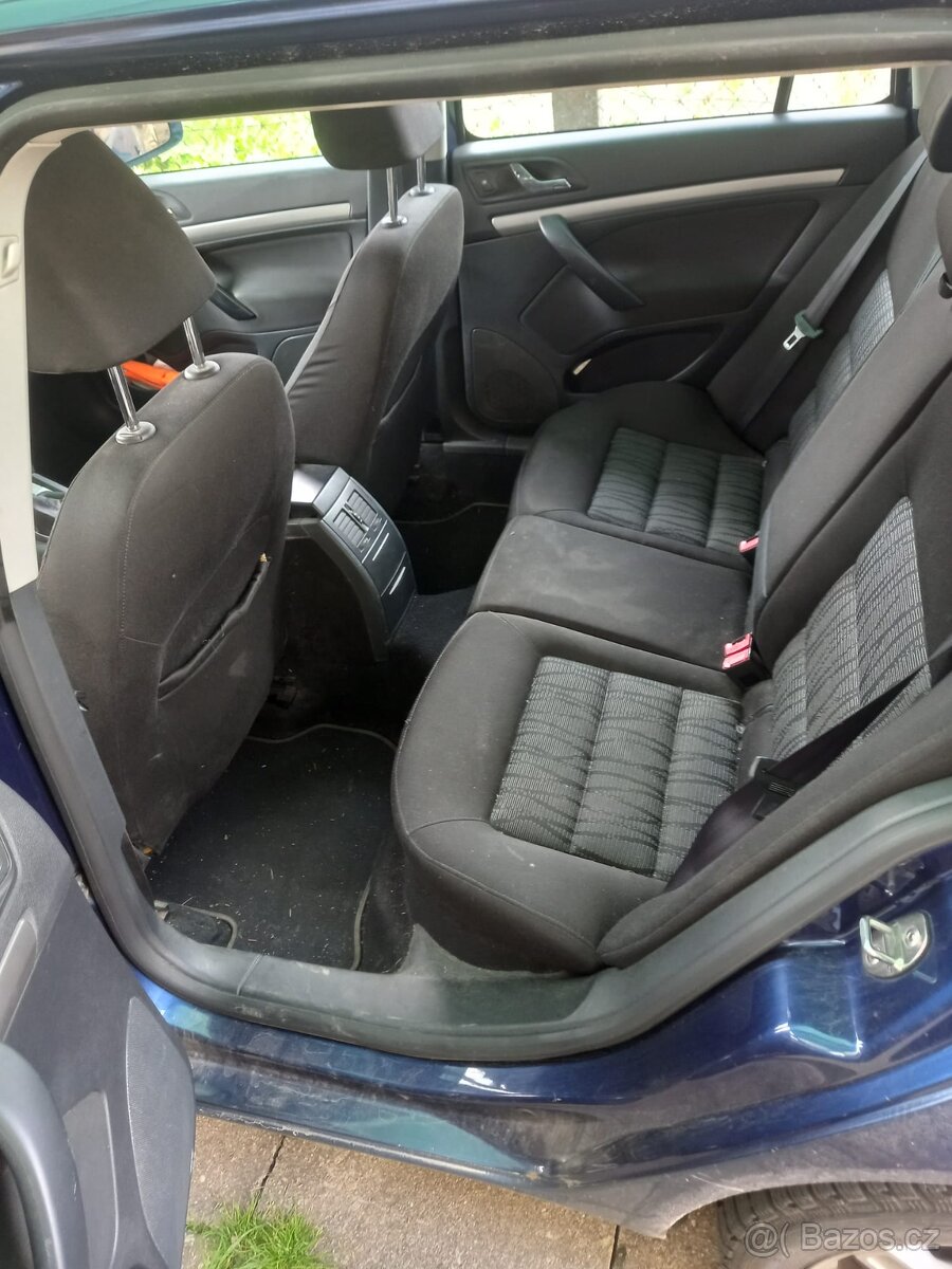 Nabízím čištění interiérů a mytí vozidel - 13