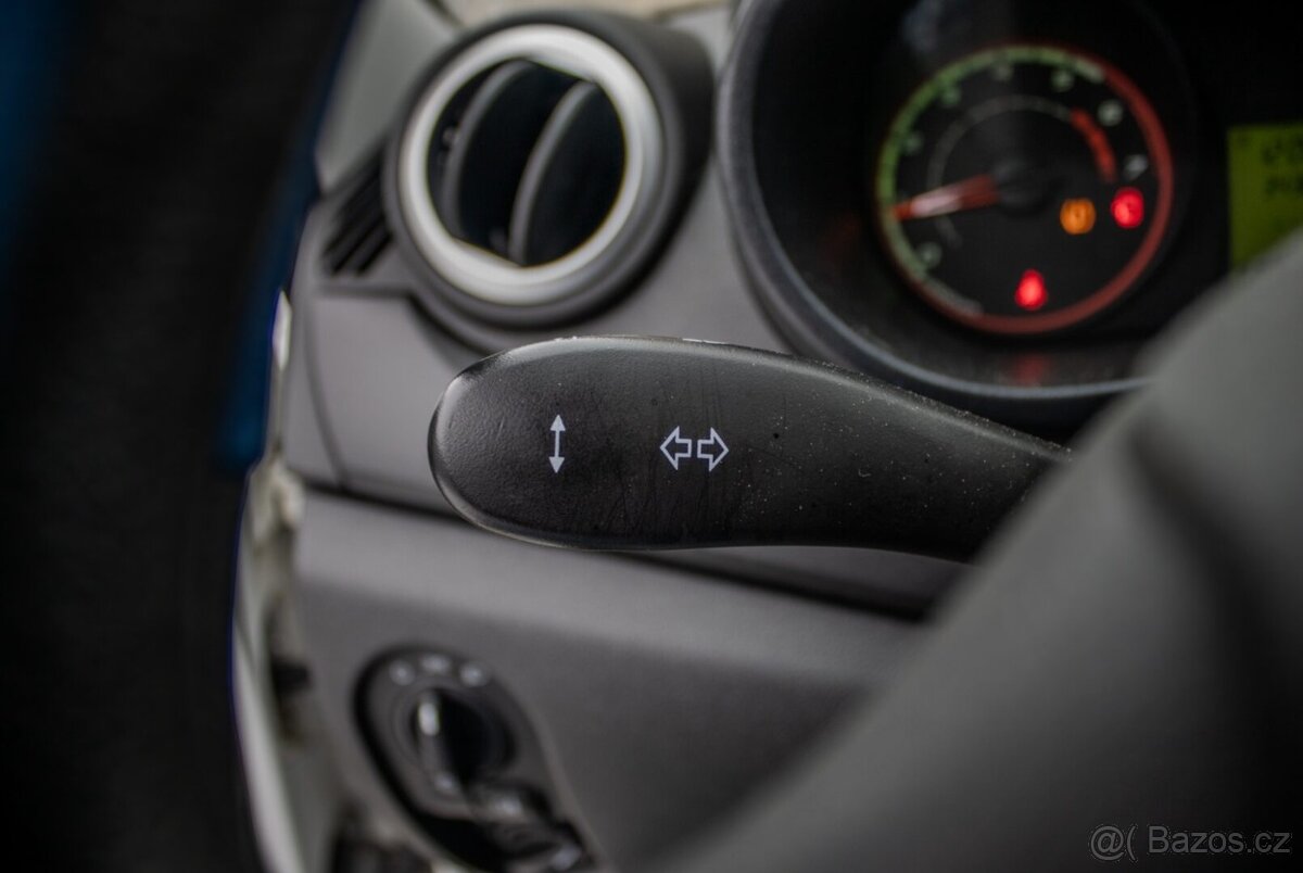 Lada Kalina cross 1.6 16V MPI Luxe - 13