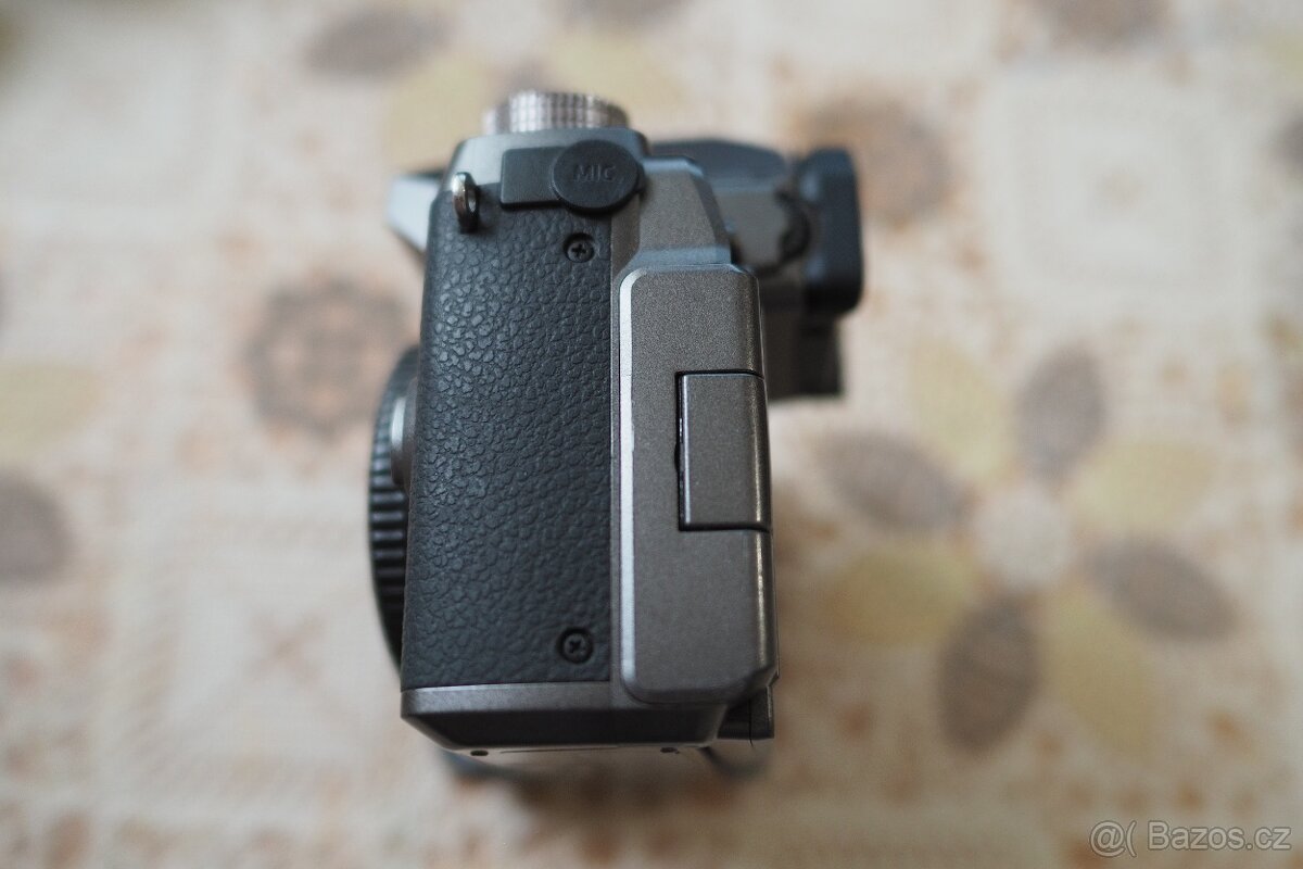 Panasonic Lumix DMC-G7 - 13
