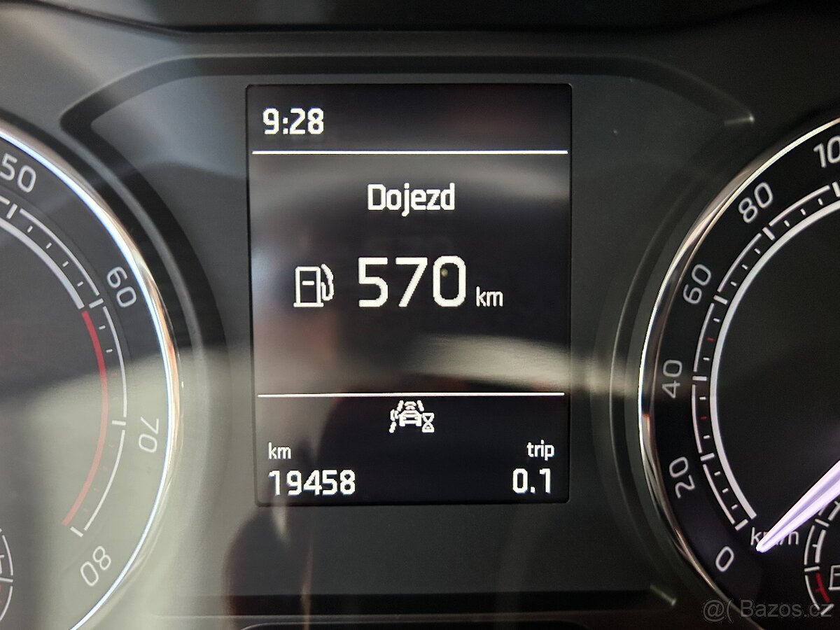 Škoda Scala 1.0 TSI,1.MAJITEL,SERVISKA - 13