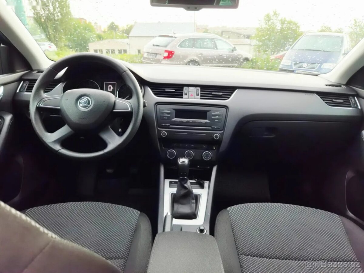 Škoda Octavia, 1.4i - serviska - 13