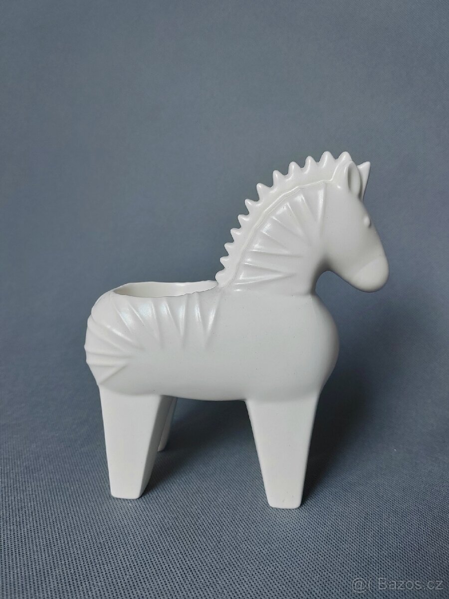 Vánoční kolekce porcelánových talířů a svícnů - 13