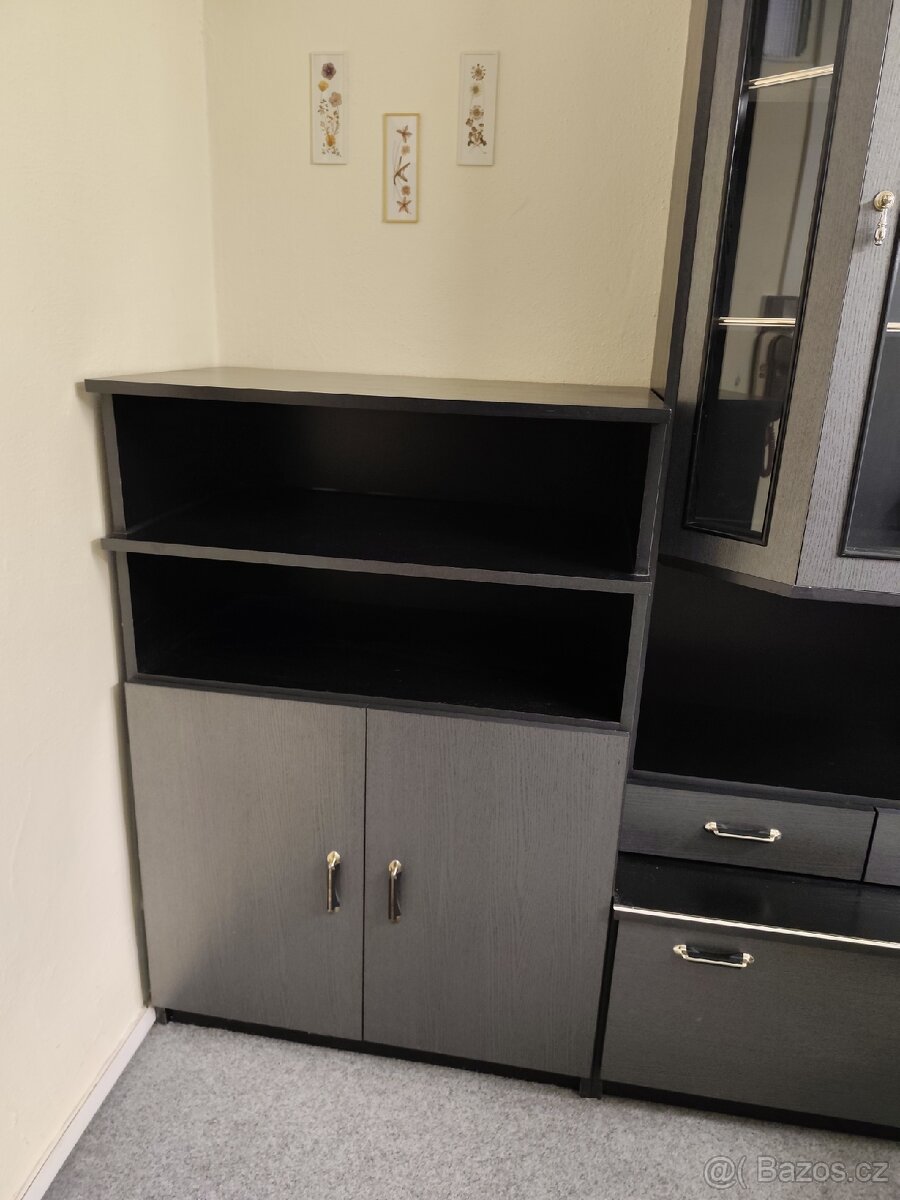 Kancléřský nábytek - 13