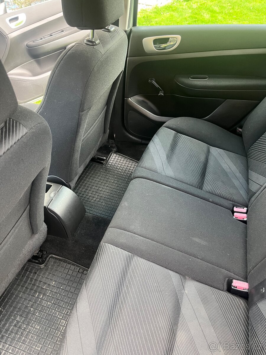 Peugeot 307, 1.4, 65 kW - 13